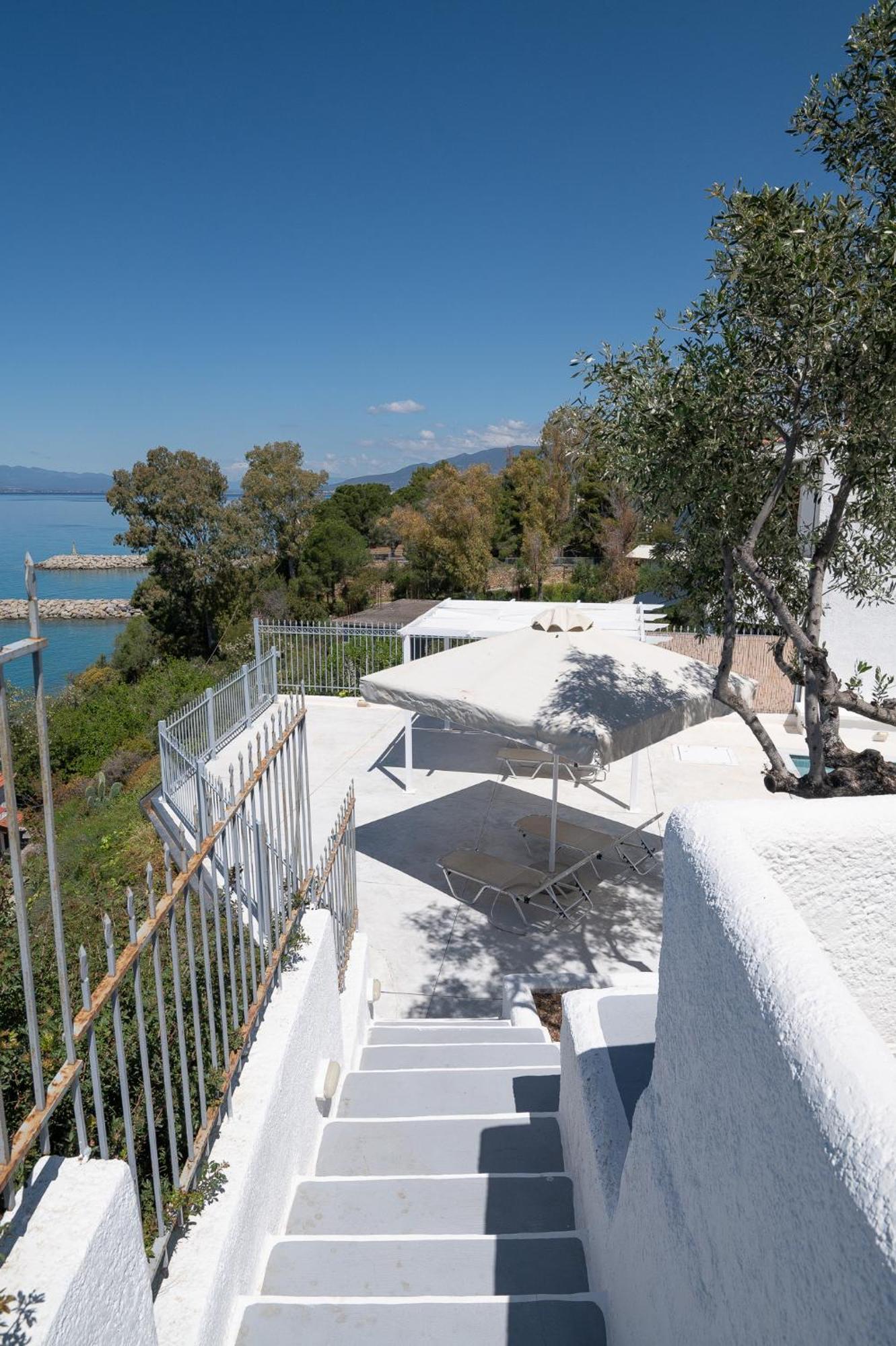 Pouletis Family Apartments - Akroyali Seaview Getaways Kalamata Luaran gambar