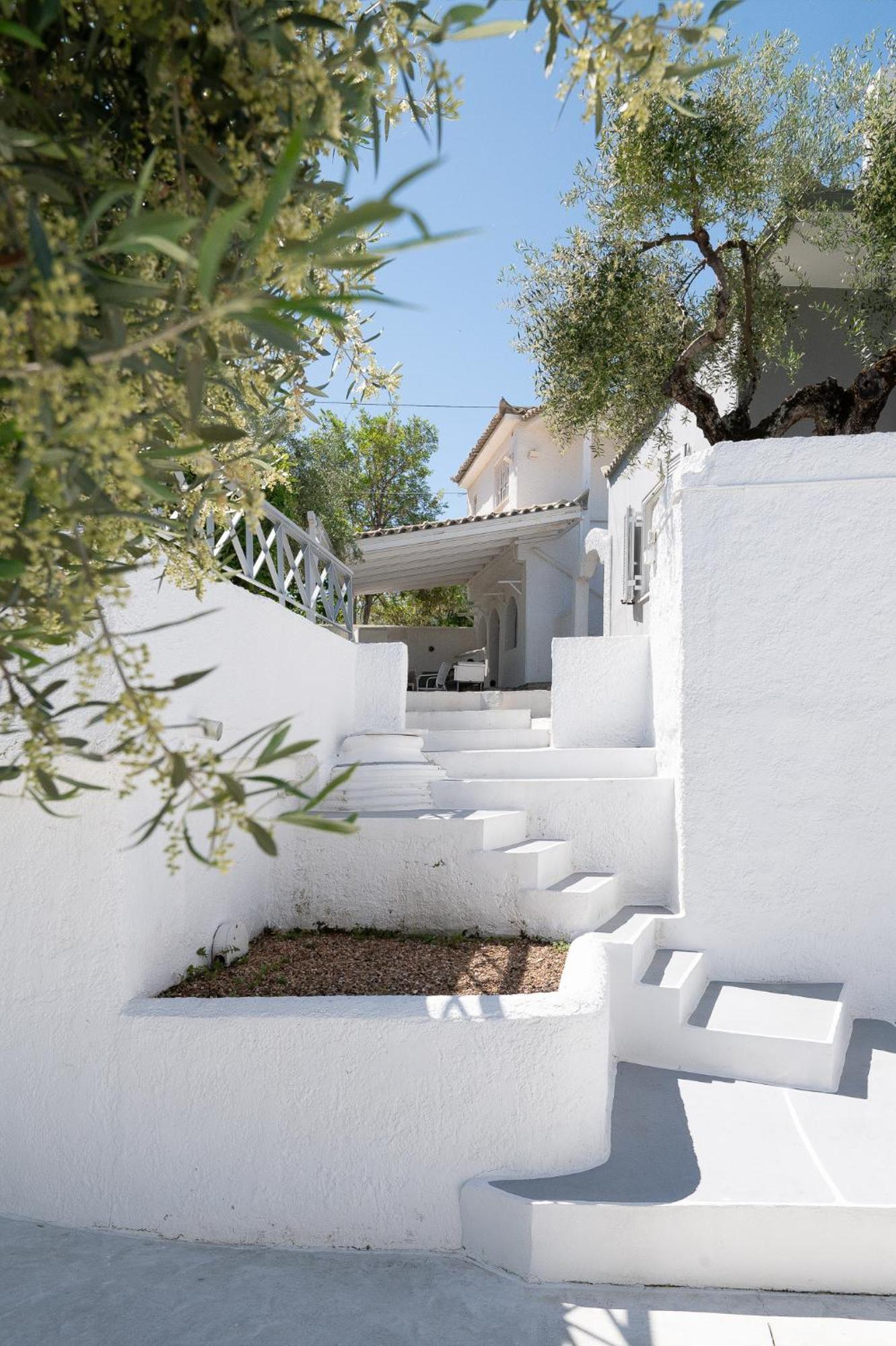 Pouletis Family Apartments - Akroyali Seaview Getaways Kalamata Luaran gambar