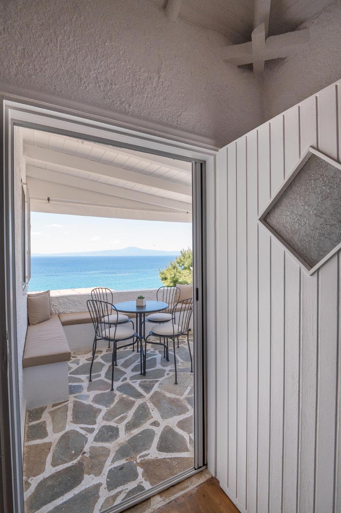 Pouletis Family Apartments - Akroyali Seaview Getaways Kalamata Luaran gambar