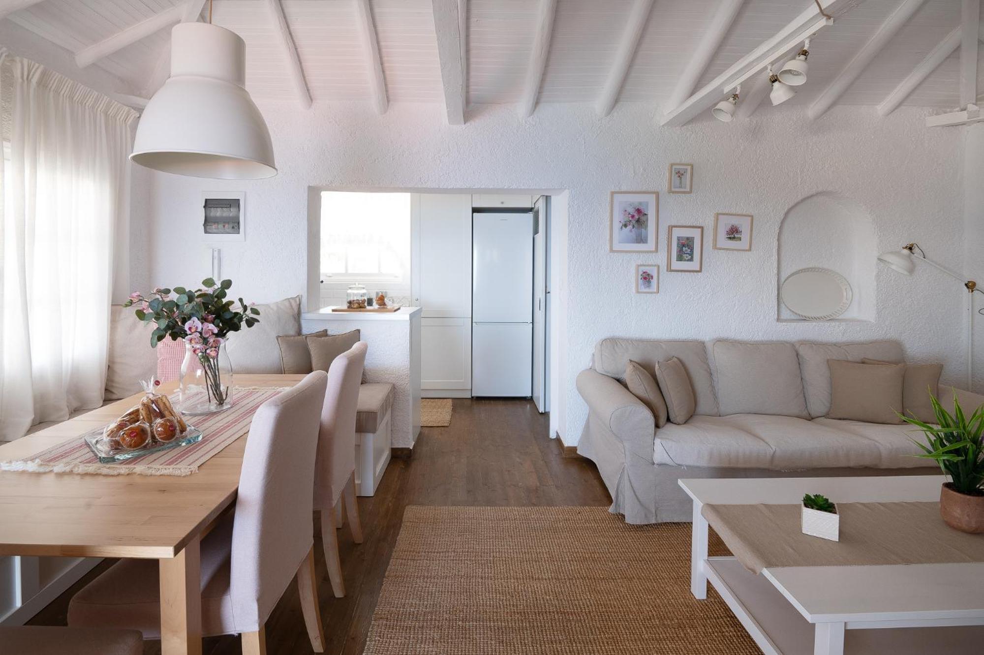 Pouletis Family Apartments - Akroyali Seaview Getaways Kalamata Luaran gambar