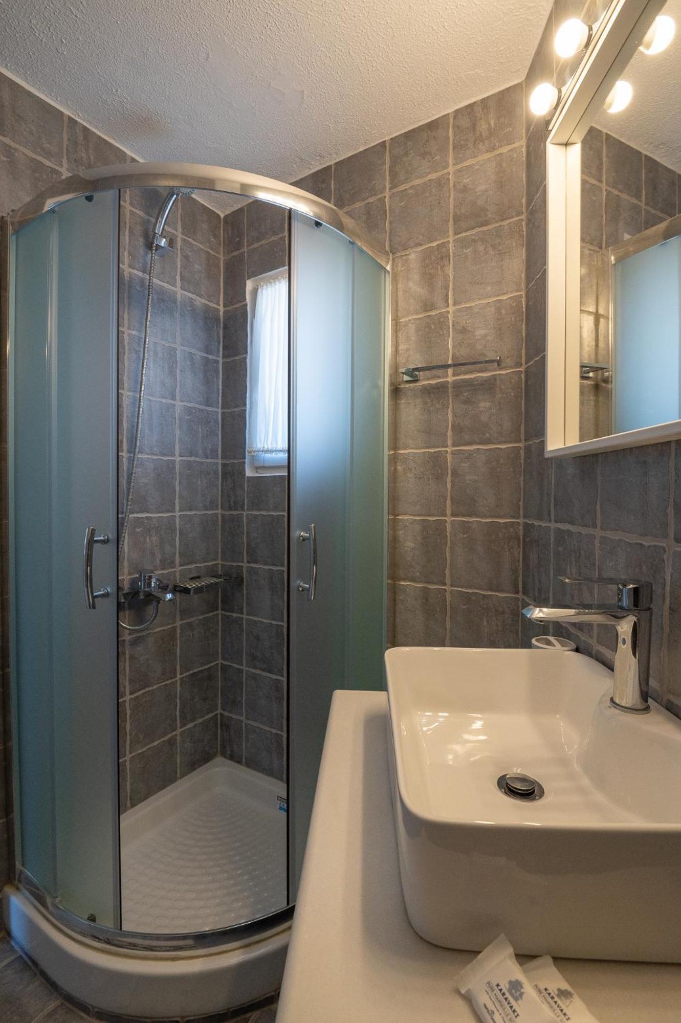Pouletis Family Apartments - Akroyali Seaview Getaways Kalamata Luaran gambar
